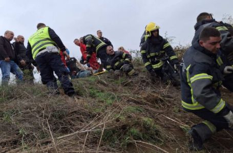 Potresne riječi muškarca čija je supruga bila u prevrnutom autobusu: "Pored nje sjedila djevojčica"