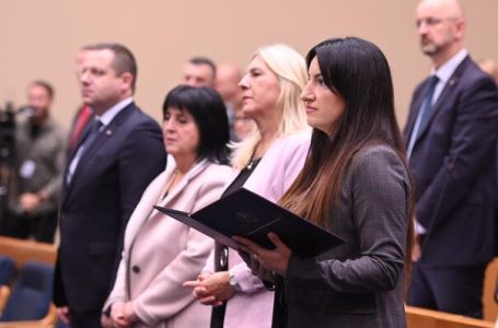 SNSD pozvao na poštivanje Ustavnog suda BiH i poništavanje spornih zakona u RS!