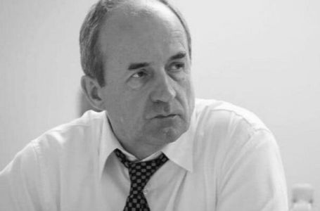 Preminuo novinar Janusz Bugajski