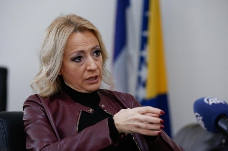 ALEKSANDRA PANDUREVIĆ PORUČILA DODIKU: Nisi ti Baja, ti si miš...