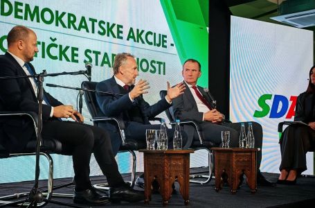 Izetbegović: Trojka sebi pokušava da priskrbi zasluge moćnih zapadnih sila za Dodika