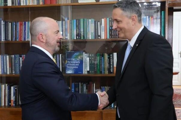 Bećirović i Ginkel: Amerika ostaje garant mira u BiH!