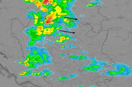 Nebo se spustilo na zemlju: Ove krajeve već zahvatila oluja, biće i leda