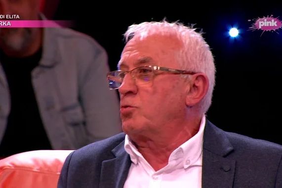 Era Ojdanić prodaje drva