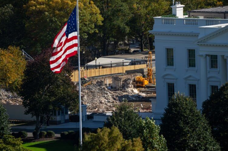 Amerikanci u šoku zbog onoga što je Trump uradio Bijeloj kući