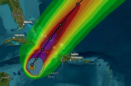 Jamajka se priprema za najgori uragan u povijesti. Premijer: Molim se na koljenima
