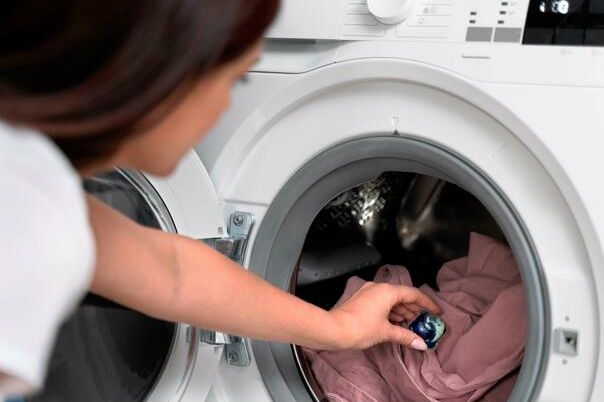 Očistite veš mašinu jednom zauvijek i uklonite neugodan miris!
