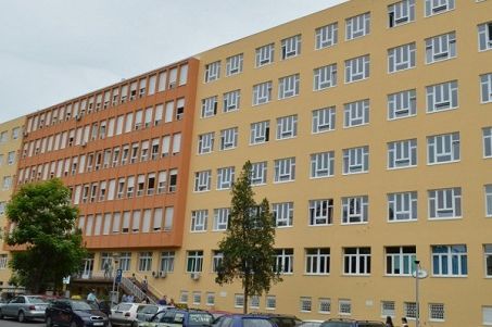 Tragedija u Tuzli: Pacijent skočio sa zgrade UKC-a i preminuo