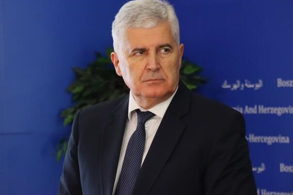 Oglasio se Čović o ukidanju sankcija Dodiku: Evo šta je poručio