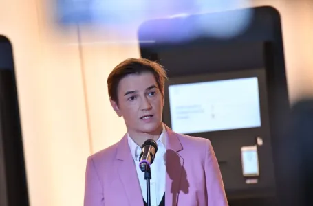 Brnabić: Tužan dan za Srbiju, moramo da nastavimo dalje; Vučićev poziv na dijalog i dalje stoji