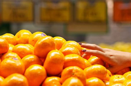 Pesticidi u mandarinama: Analiza otkrila šta zapravo jedemo