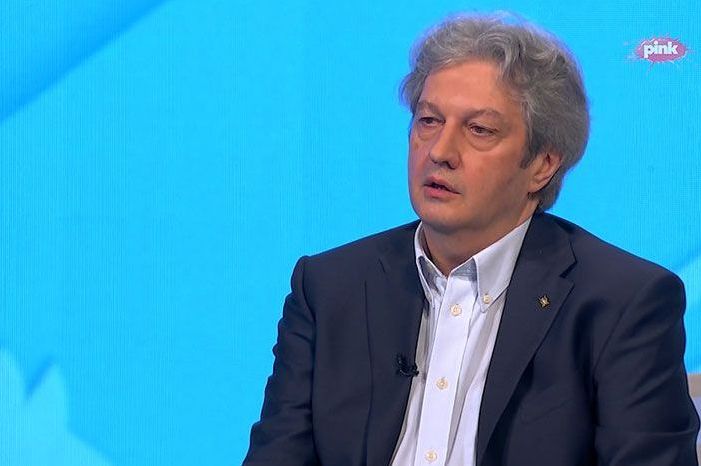 Evo gdje će se večeras emitovati emisija "Ćirilica" koju vodi Milomir Marić