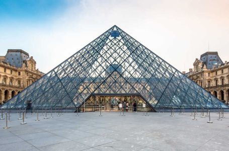 Tri od četiri pljačkaša Louvrea su uhapšena!