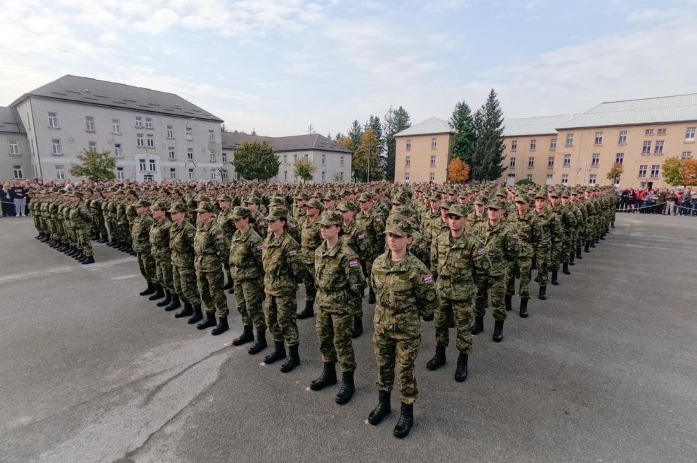 BiH ne može ničim kazniti Hrvate iz BiH koji bi služili vojni rok u Hrvatskoj! Evo i zašto