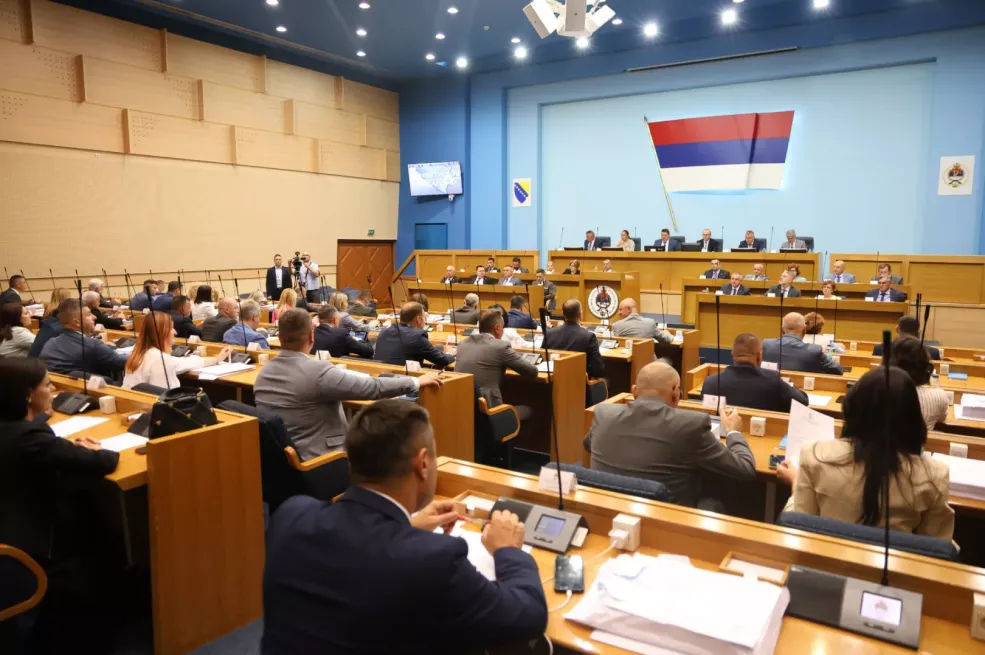 Opozicija pred sjednicu NSRS: Vlast bježi od rasprave o Viaductu i referendumu