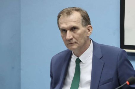 Oglasio se direktor UKC Tuzla o povrijeđenima u požaru u Domu penzionera