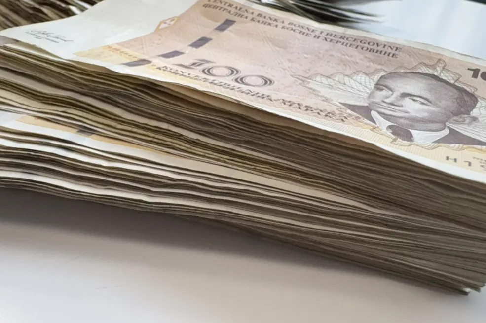 Lažne novčanice na bankomatu u BiH