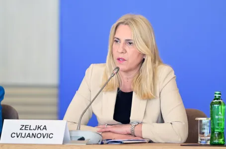 Cvijanović Stanivukoviću: Bavi se razvojem Banjaluke, umjesto velikim temama koje ne razumiješ