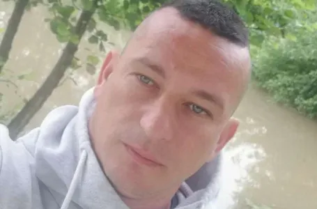 Ovo je otac koji je sa sinom gazio ljude na ulici kod Kladuše