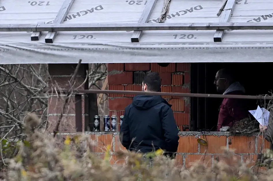 Novi slučaj femicida u BiH: Muškarac ženi u dvorištu porodične kuće oduzeo život