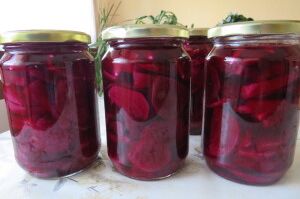 Kraljica zimske trpeze: Ovo je najbolji recept za cveklu u tegli