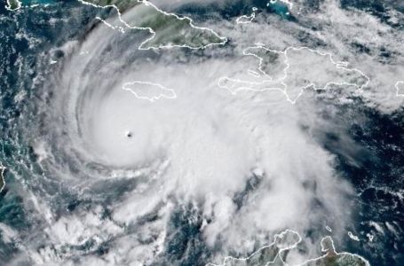 Uragan kakav svijet nije vidio: Melissa sravnila Karibe, naučnici upozoravaju – ovo je tek početak!
