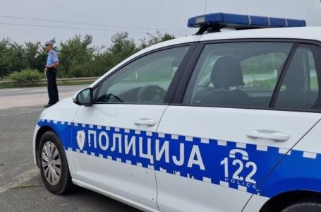 Teška nesreća u BiH: Poginuo vozač traktora, podletio pod voz