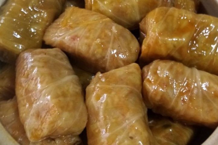 Samo ovako se pravi zaprška za sarmu: Kuhar otkrio caku zbog koje miriše kao kod bake