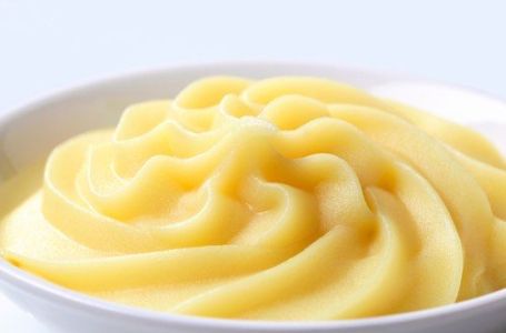 Zaboravite na maslac i mlijeko: Pire krompir će biti savršeno kremast uz 1 sastojak