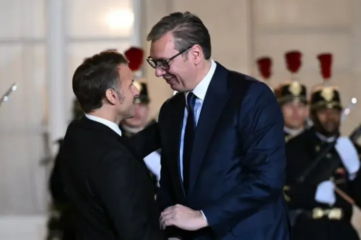 Vučić sa Macronom o nuklearnoj energiji: Može nas spasiti u budućnosti