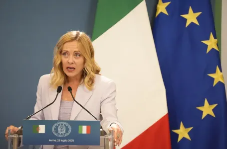 Meloni: Odlučni smo nastaviti slati migrante u Albaniju