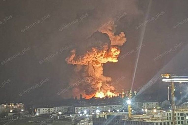 Razoren glavni ruski naftni terminal. Uništena četiri lansera S-400, radari...