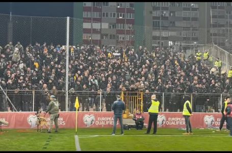 Rumuni pokušali izazvati incident u Zenici: Skandirali "Srbija, Srbija", reagovala policija