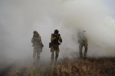 Opasna infekcija hara na frontu u Ukrajini