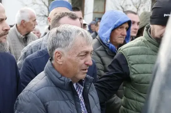Dženaza ubijenoj Aldini Jahić: Ocu je bilo najteže, nije mogao da sakrije suze