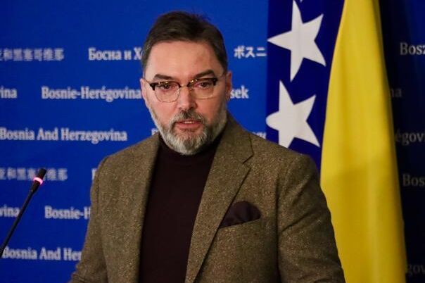 Njemačka ambasada oštro kritikovala Košarca: Slanje SS šljema je provokacija i kršenje diplomatske e