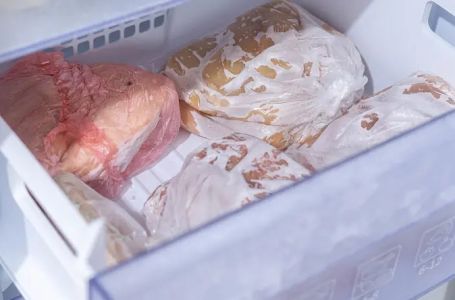 Trik s uljem za frižider i zamrzivač: Led nestaje kao od šale