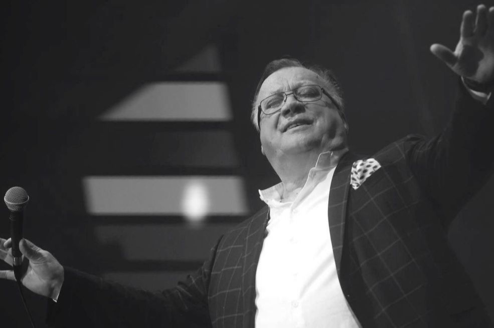 Sin Halida Bešlića podijelio fotografiju s ocem dok je bio u bolnici: "Tata, nemoj se ljutiti na nas