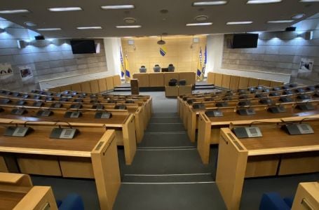 Dvije sjednice Parlamenta FBiH: Afera "Spengavanje" i druga o gubitku radnih mjesta