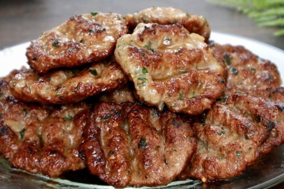 Evo kako Turci prave faširane šnicle: Ne dodaju ni jaja ni prezle, a ukusnije sigurno niste probali