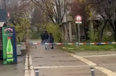 Iza trafike pronađeno tijelo mladića (25): “Čula sam nekoliko pucnjeva i zatvorila se u kiosk”