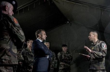 Macron želi uvesti dobrovoljni vojni rok u Francuskoj