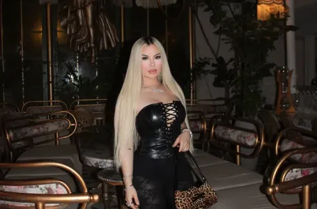 Ubijena pjevačica u sačekuši