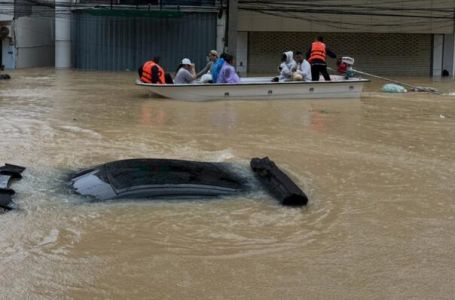 Drama na Tajlandu: Najgore poplave u zadnjih 15 godina