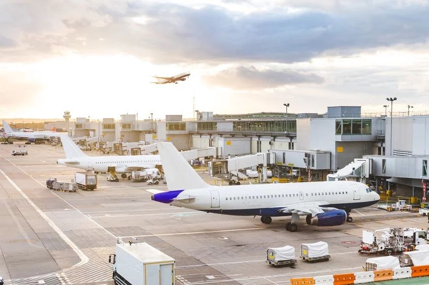 Rat samo što nije počeo? Amerikanci poslali globalno upozorenje: "Situacija je opasna"