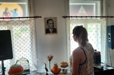 Skoro svaka kuća u Jugoslaviji imala je OVU ČINIJU, a ona danas vrijedi PRAVO MALO BOGATSTVO