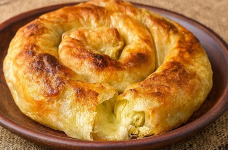 Samo jedna čaša ovog preliva i pita će vam garant biti bolja nego ona iz pekare