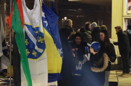 Ogromni redovi pred Skenderijom – BiH i Srbija dočekaju ispunjena dvorana