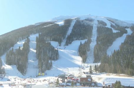 Bjelašnica otvorila sezonu uz brojne posjetioce i dobre staze