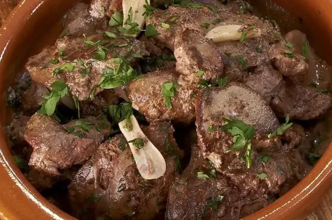 Džigericu prije prženja pospite 1 sastojkom – biće uvijek ljepša, mekša i bez gorčine